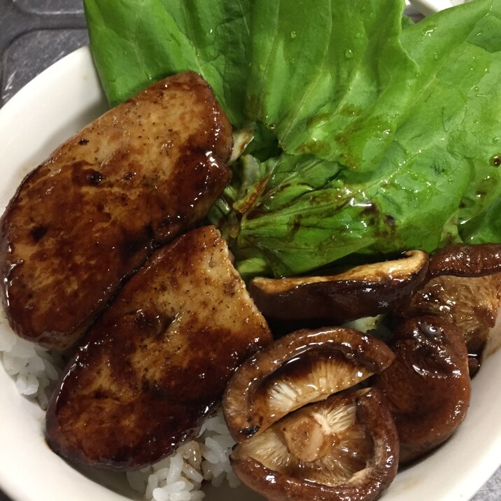 かんたんでおいしい♡フォアグラ丼